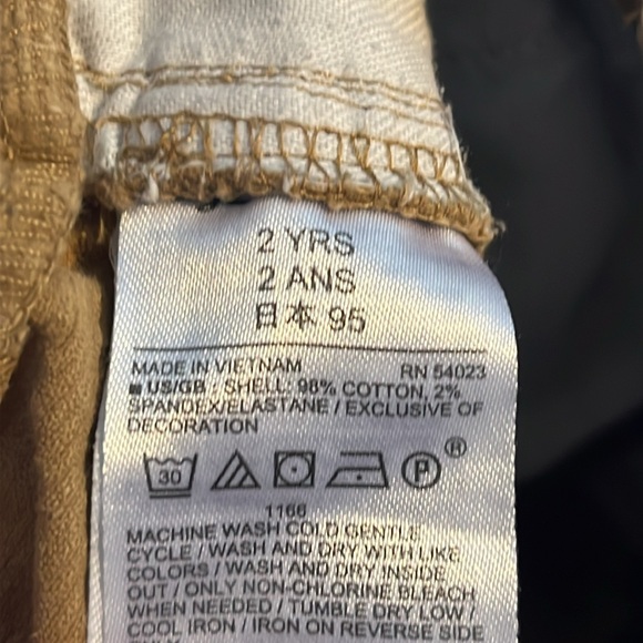 Gap Boys corduroy pants 2T - Picture 3 of 4